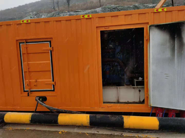 大名发电机出租 柴油发电机组电压低报警怎么办？