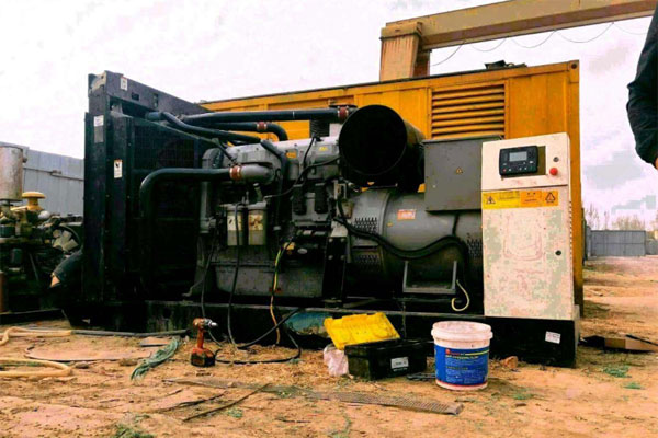 大名柴油发电机组都有哪几种电压规格？