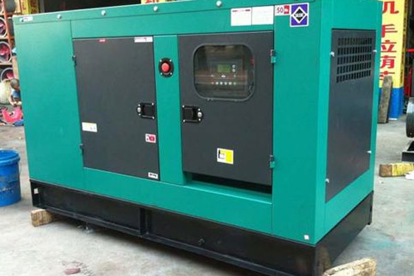 大名如何检查机油的使用时间？