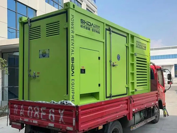 大名更换水冷式机油散热器的密封件时，如何选择合适的密封胶？